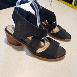 Sofft Camille Womens Strappy Sz 8.5 M Black Small Heel Side Zip Sandals